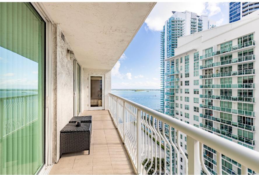 Two Bedroom Oceanview Apartment In Brickell Miami Exteriör bild
