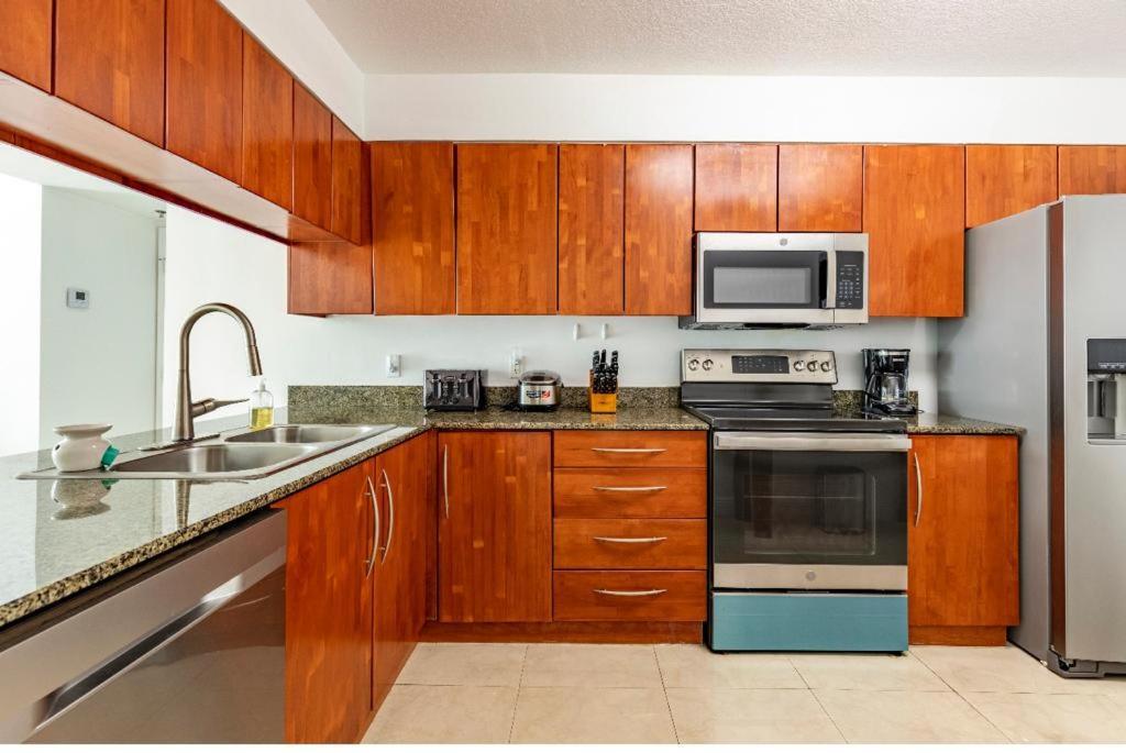 Two Bedroom Oceanview Apartment In Brickell Miami Exteriör bild