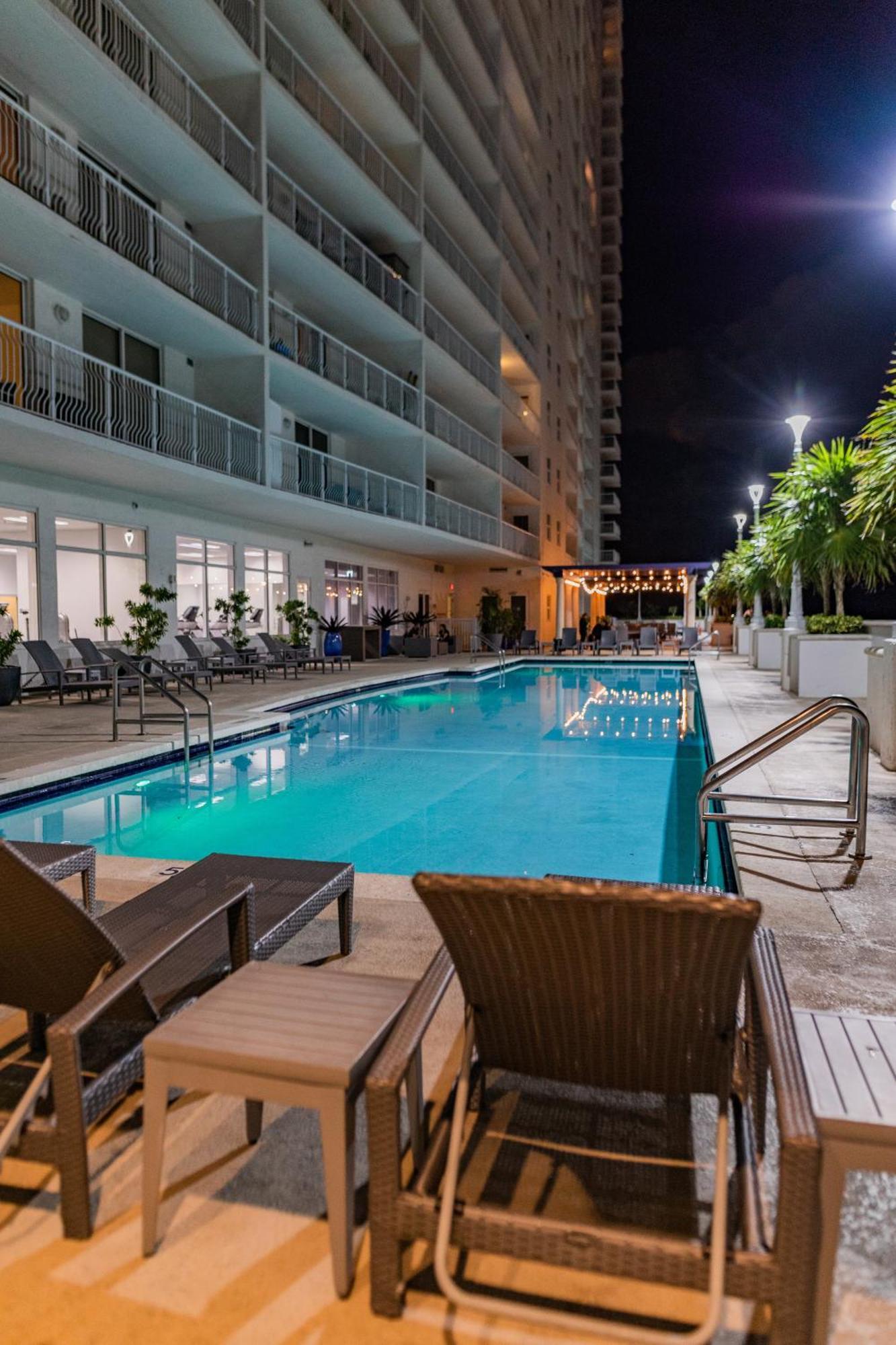 Two Bedroom Oceanview Apartment In Brickell Miami Exteriör bild