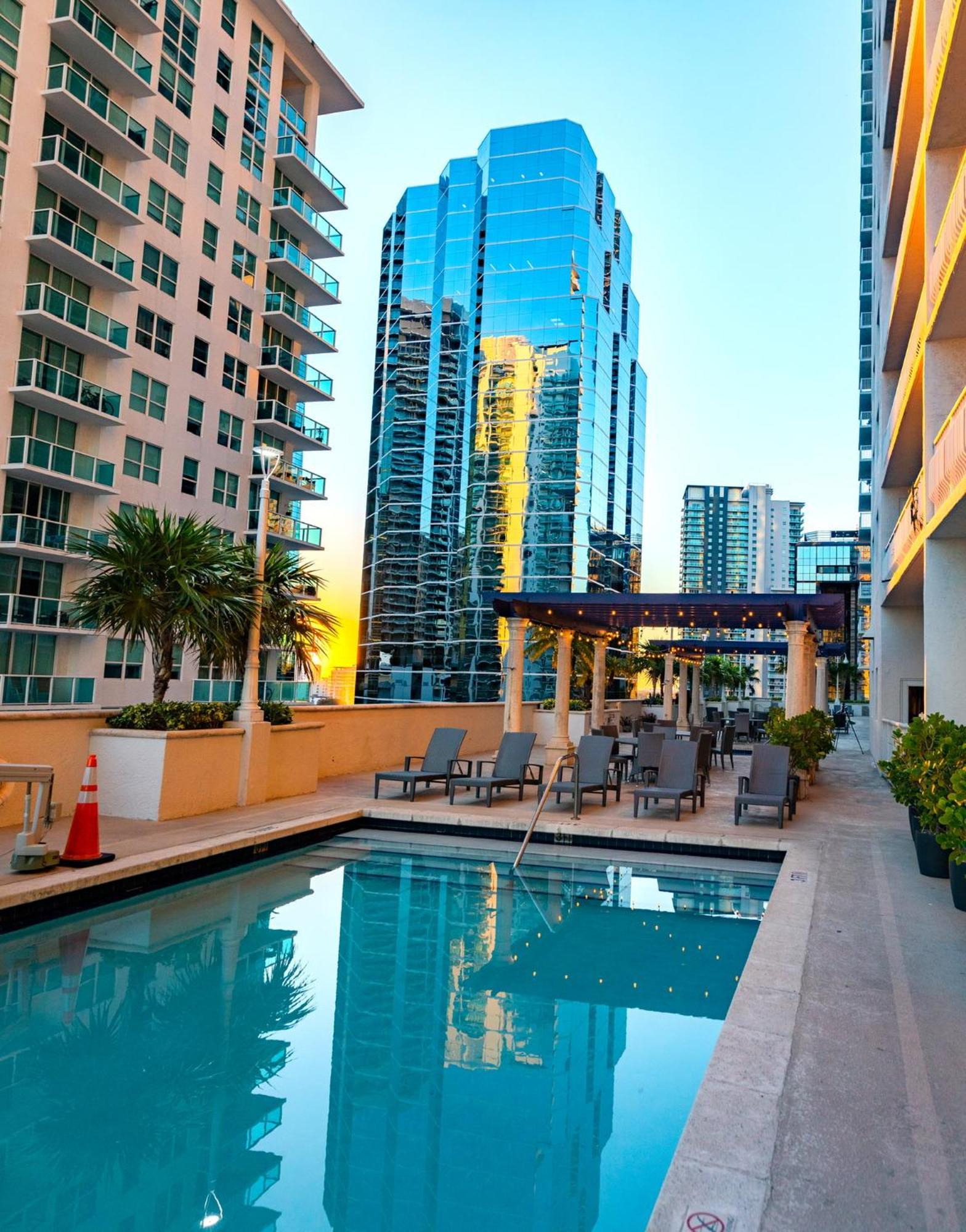 Two Bedroom Oceanview Apartment In Brickell Miami Exteriör bild